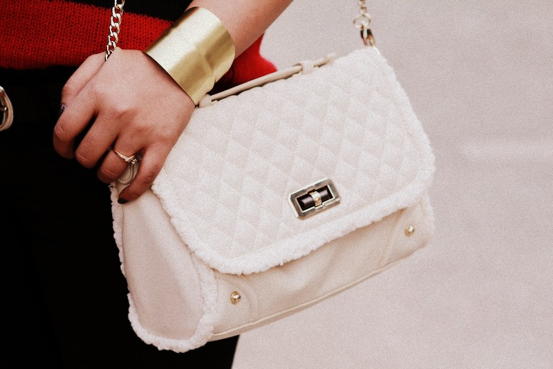 Charles & Keith WHite quilted bag