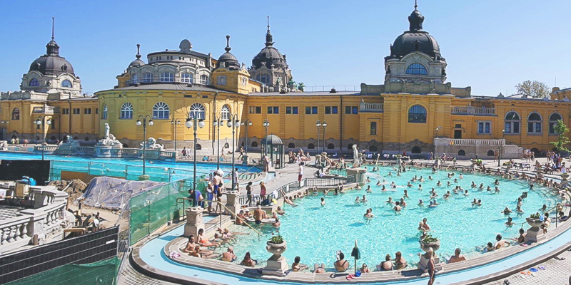 the awesomest szechenyi thermal bath. An experience worth experiencing. 