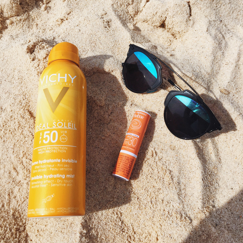 sunscreen-beach